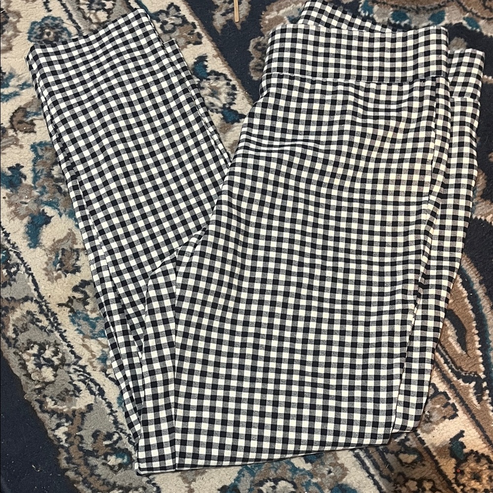 ZOE+ PHOBEBE Black and White Checkered Pants